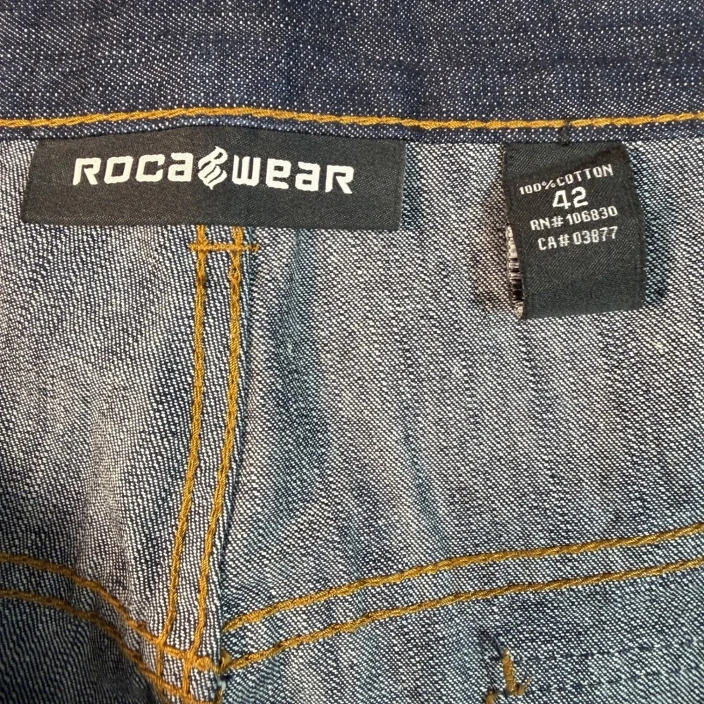 Vintage Rocawear Men 42 Dark Wash Denim Shorts Baggy Y2K Embroidered Flap Pocket